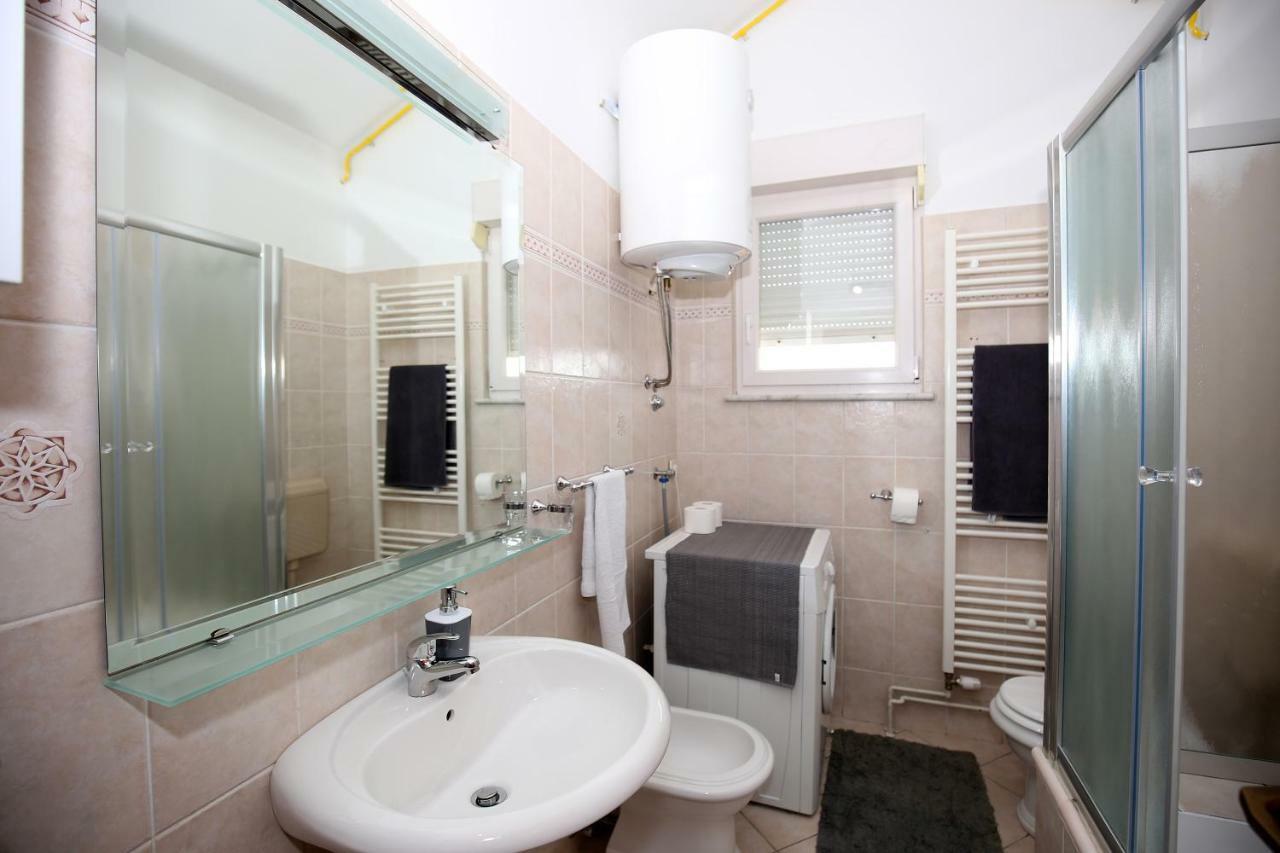 Apartman Dekorti Zadar Luaran gambar