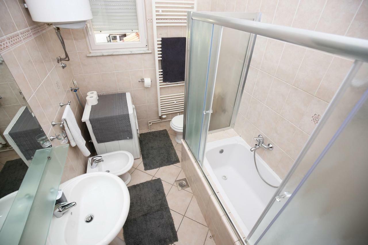Apartman Dekorti Zadar Luaran gambar