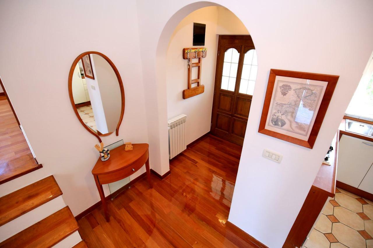 Apartman Dekorti Zadar Luaran gambar